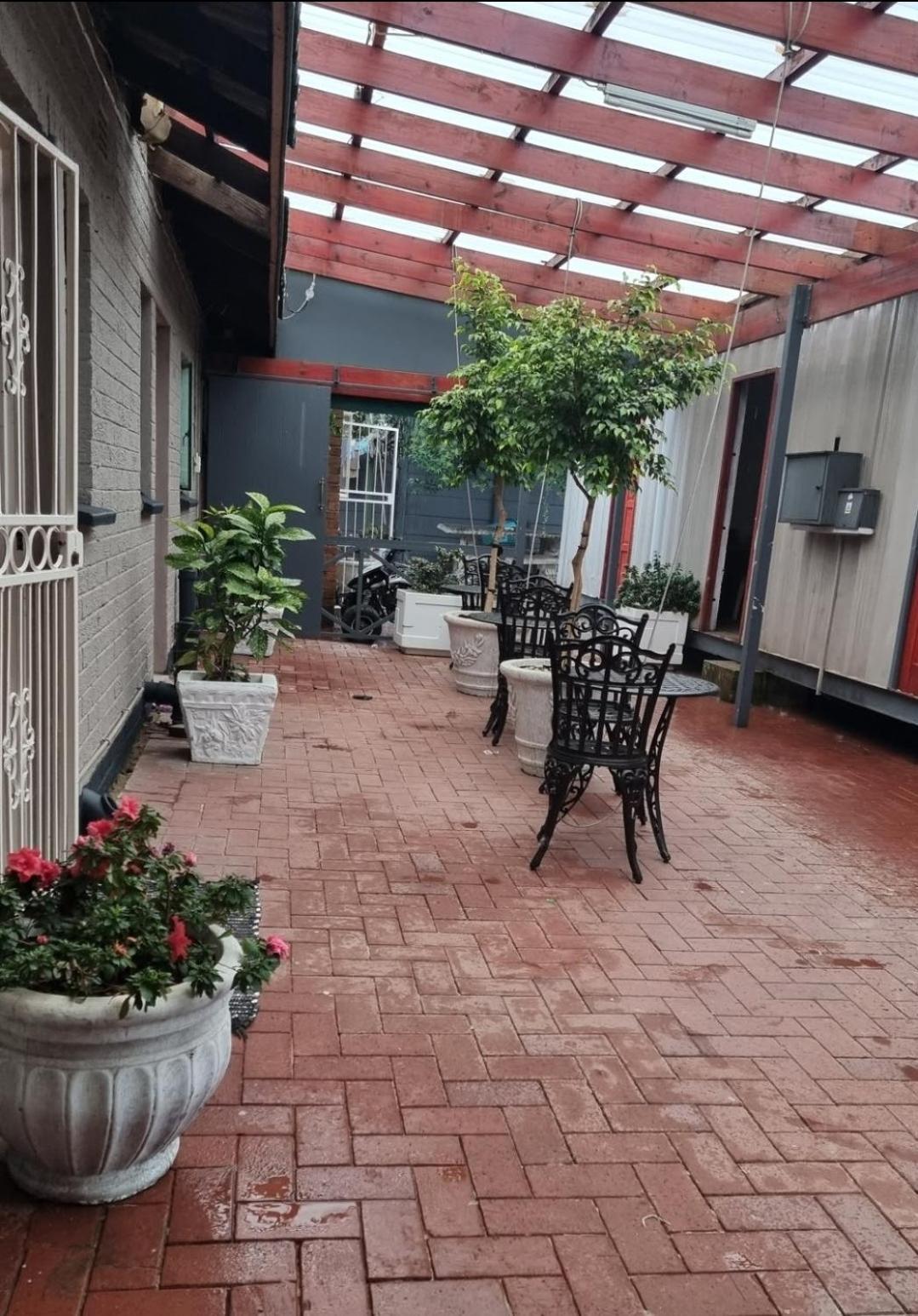 Stay At Home Airport Lodge Kempton Park Exterior foto